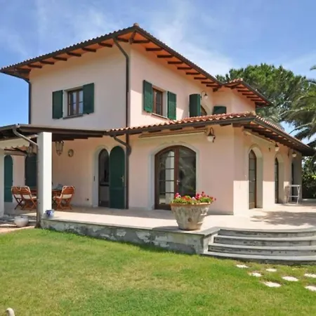 Le Palme Villa Marina di Campo